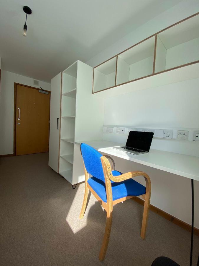 Regency Hall Smart Cheltenham Ensuite Rooms E Exterior photo