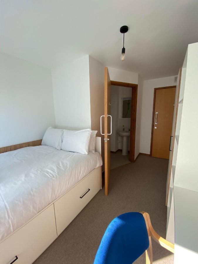 Regency Hall Smart Cheltenham Ensuite Rooms E Exterior photo